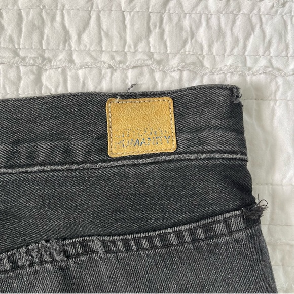 Citizen of Humanity Black Distressed Emerson Boyfriend Slim Shorts Size 27 - Picture 8 of 8